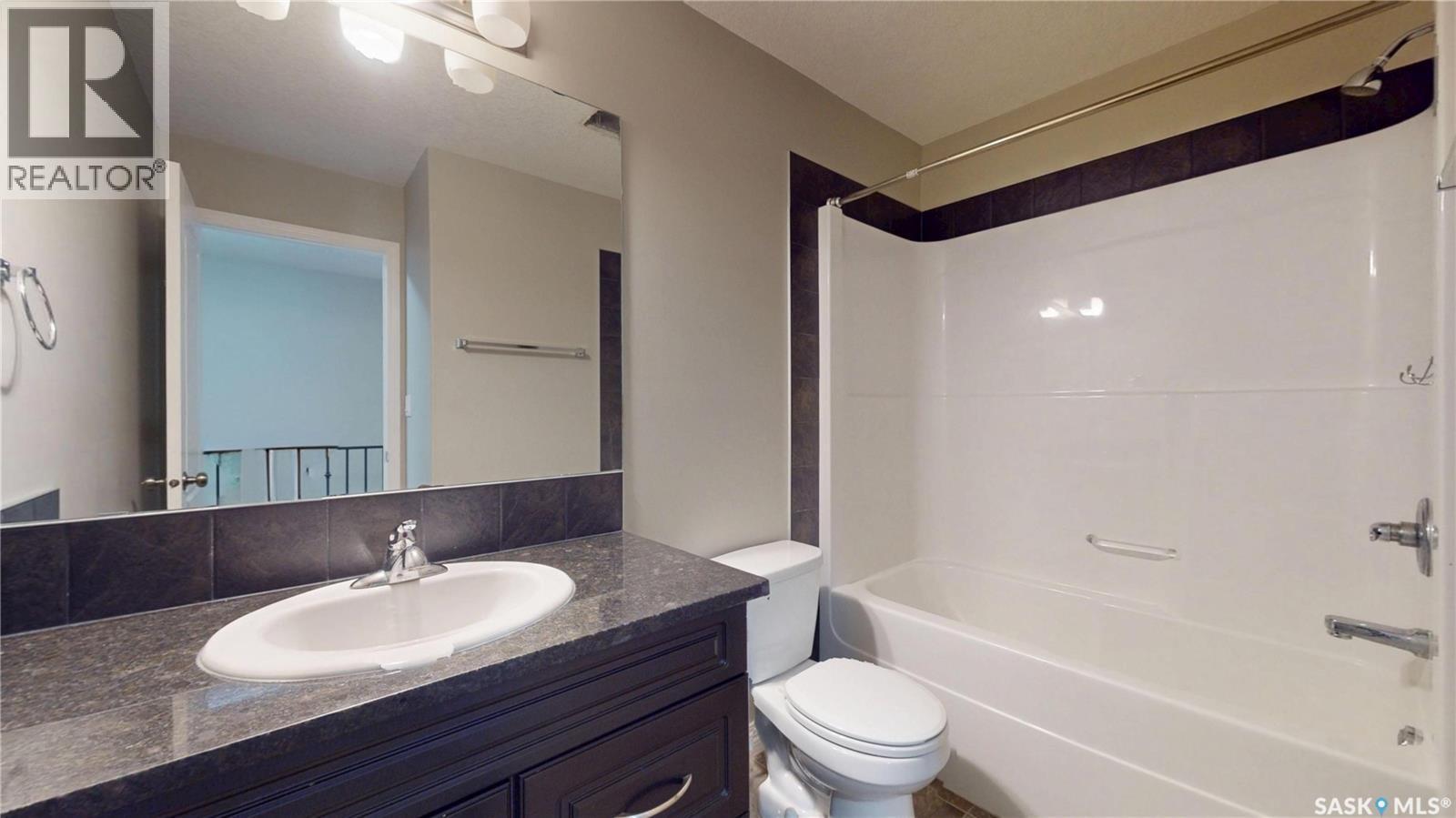 814 3802 Dewdney Avenue E, Regina, SK