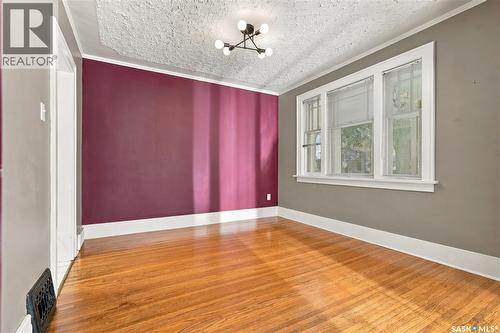1716 Lorne Avenue, Saskatoon, SK 