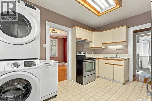 1716 Lorne Avenue, Saskatoon, SK 