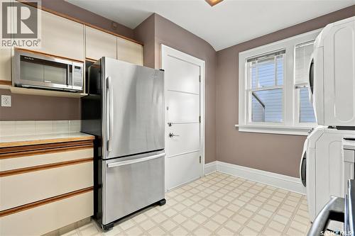 1716 Lorne Avenue, Saskatoon, SK 