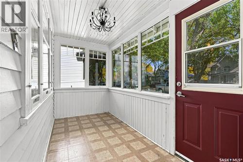 1716 Lorne Avenue, Saskatoon, SK 