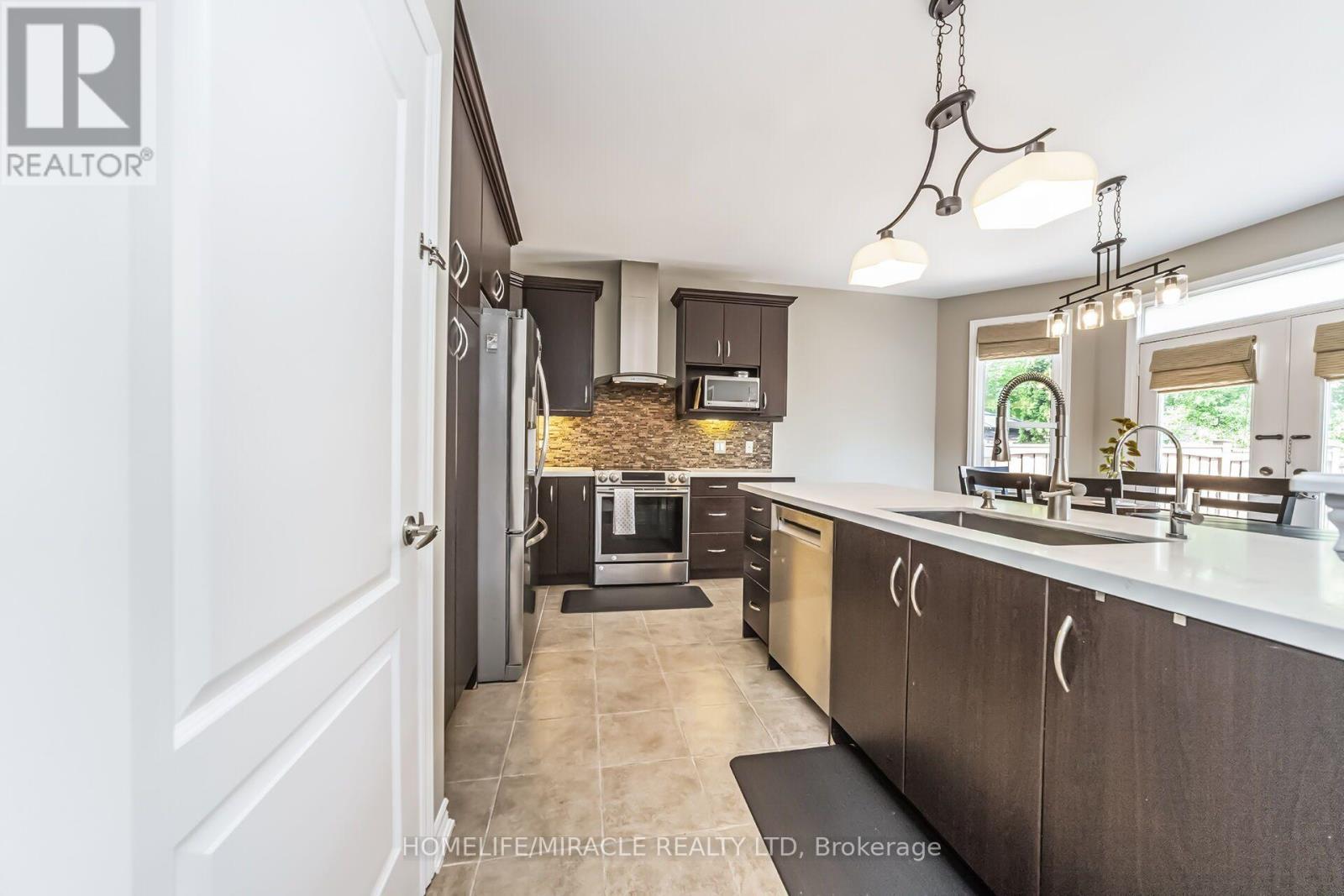 3 Losino Street, Caledon, ON