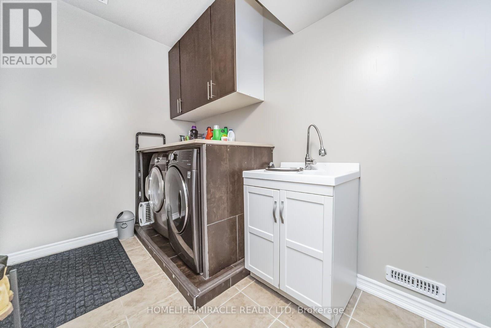 3 Losino Street, Caledon, ON