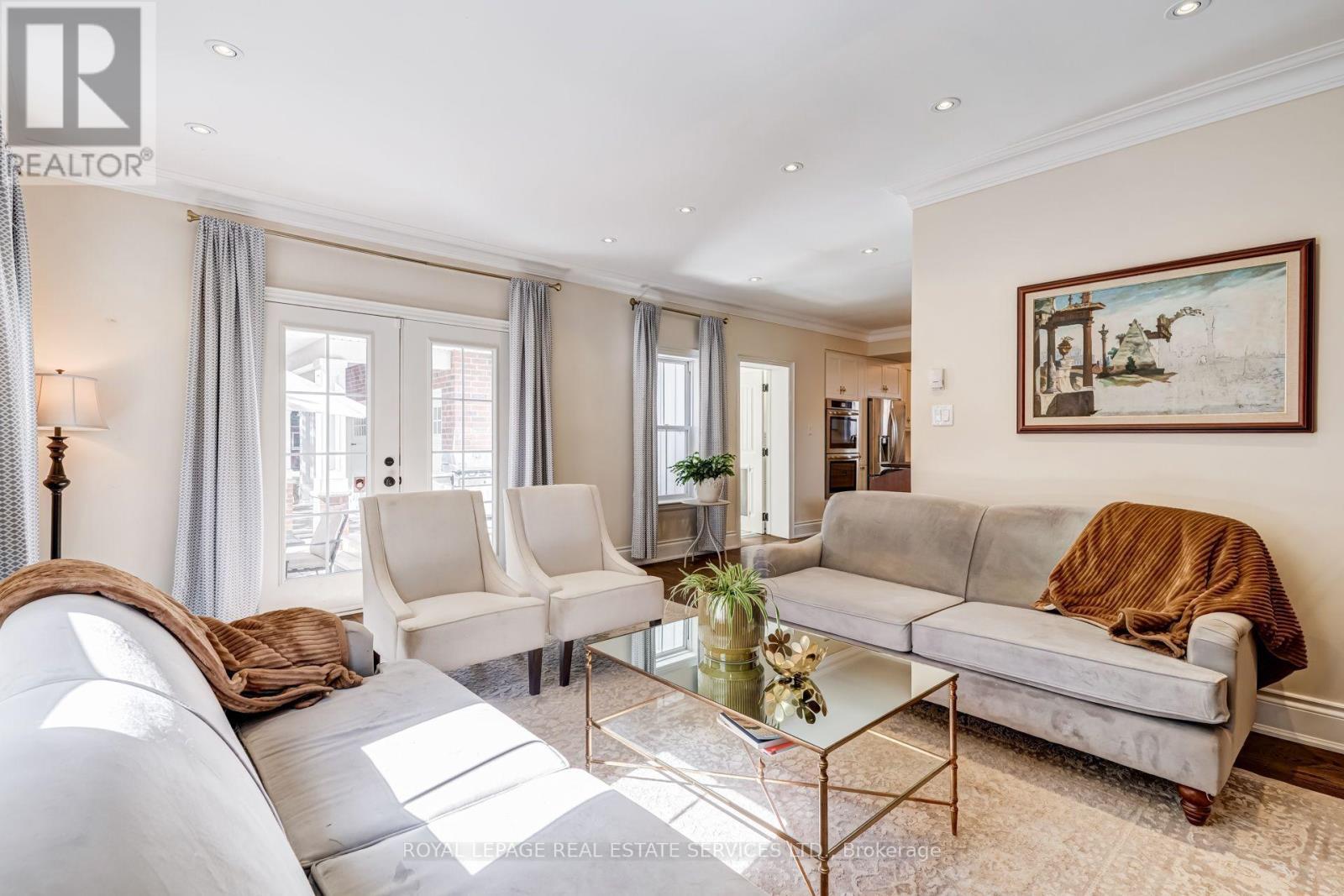 2305 Belyea Street, Oakville, ON