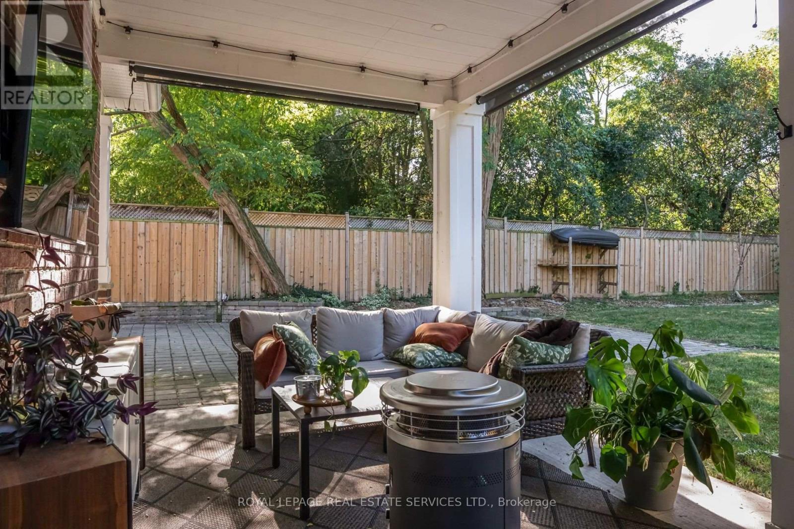 2305 Belyea Street, Oakville, ON