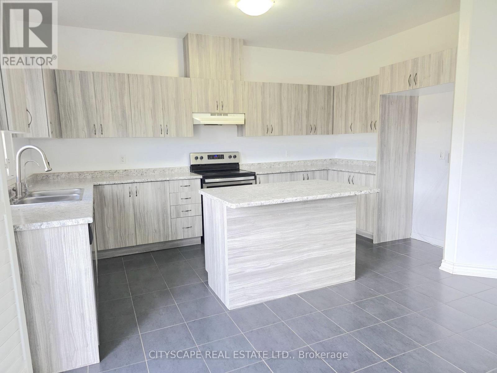 Kitchen - 321 Van Dusen Avenue, Southgate, ON