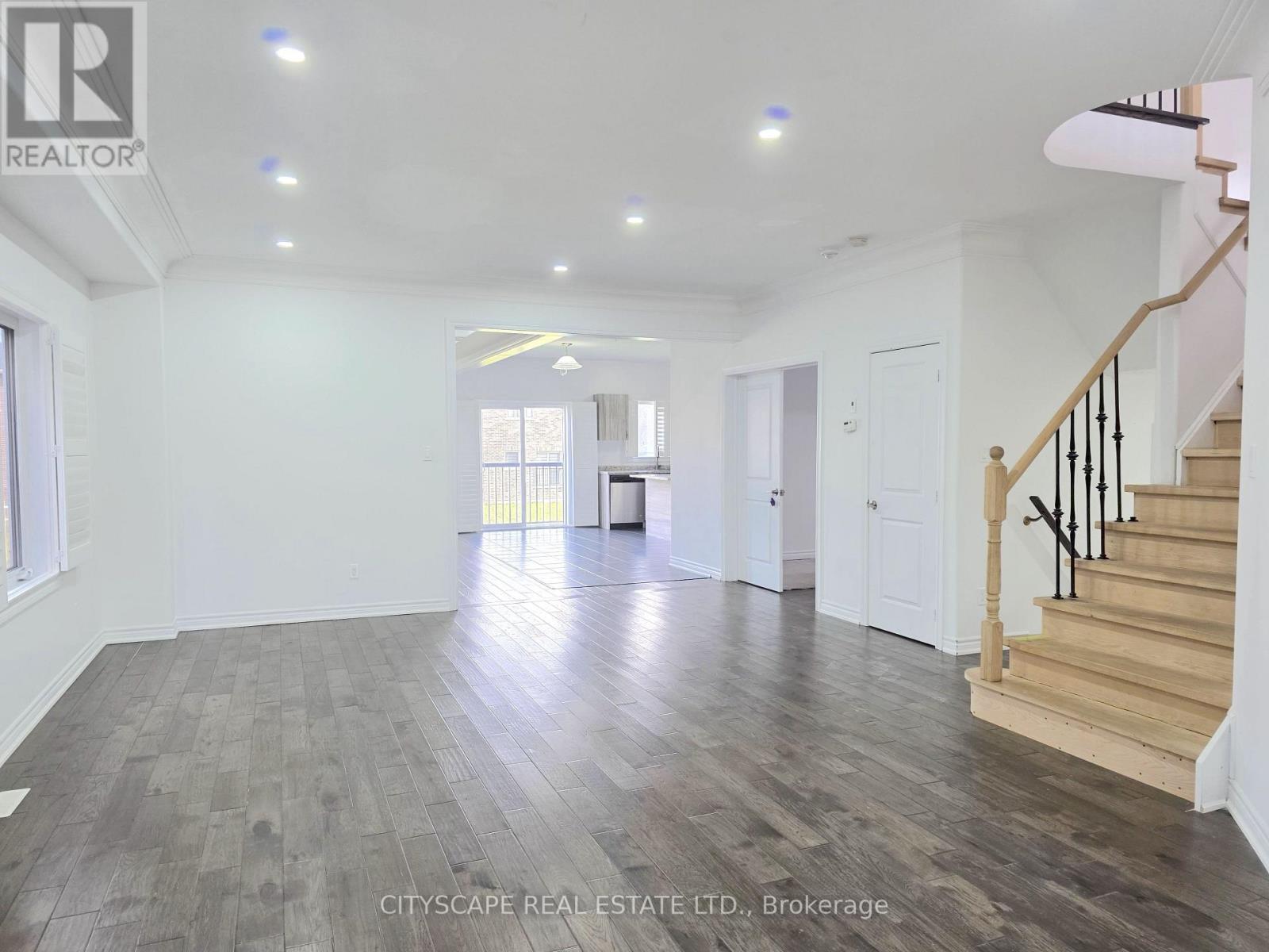 Family Room/Dining Room - 321 Van Dusen Avenue, Southgate, ON
