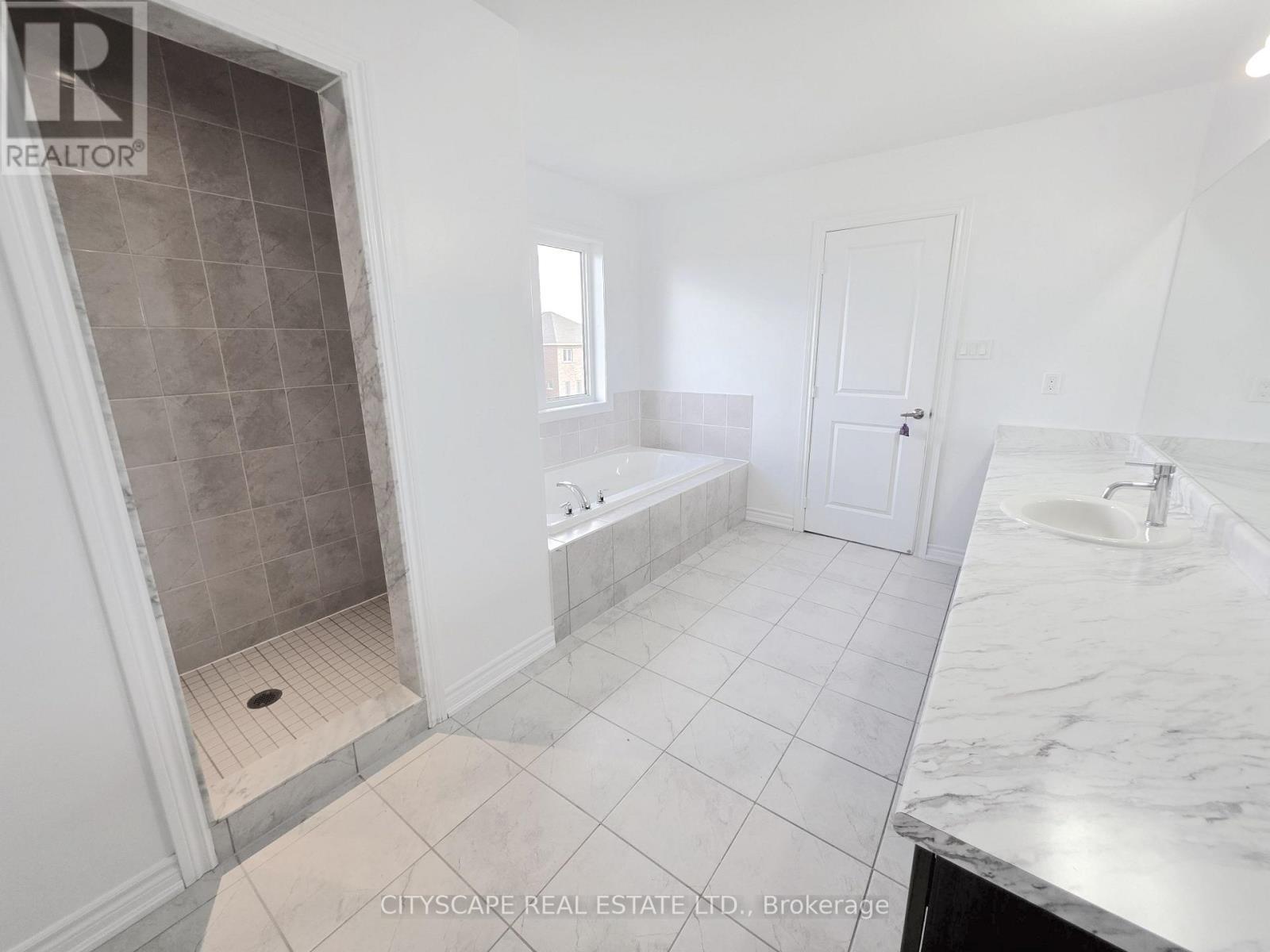 4pc Ensuite - 321 Van Dusen Avenue, Southgate, ON