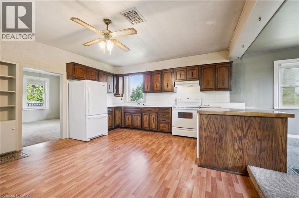 1126 Queen'S Bush Road, Wellesley, ON