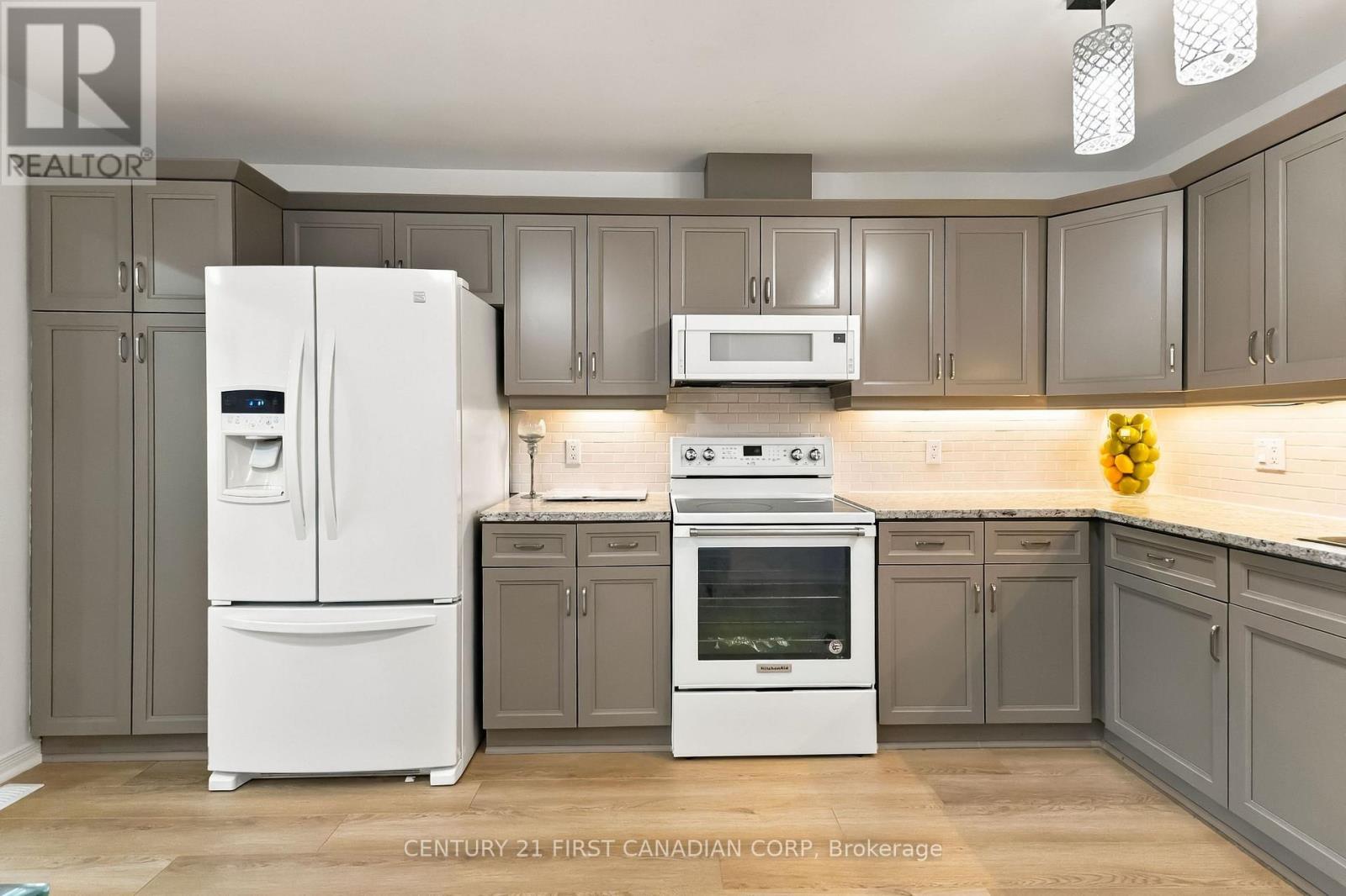 23 - 20 Kernohan Parkway, London South (South D), ON