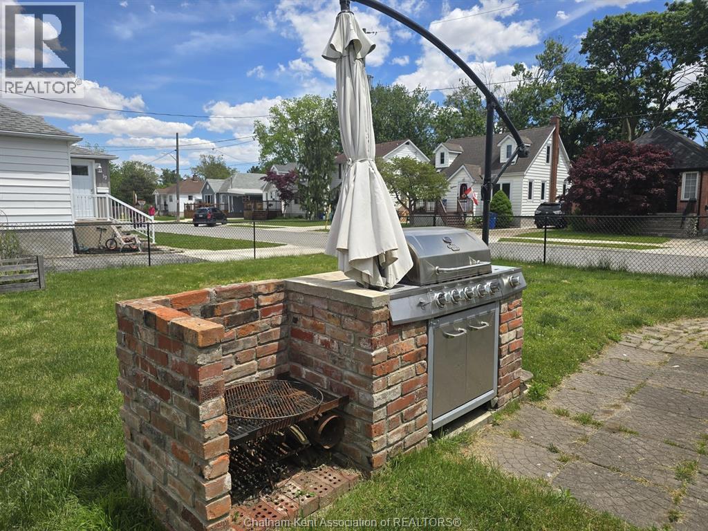 263 Delaware Avenue, Chatham, ON
