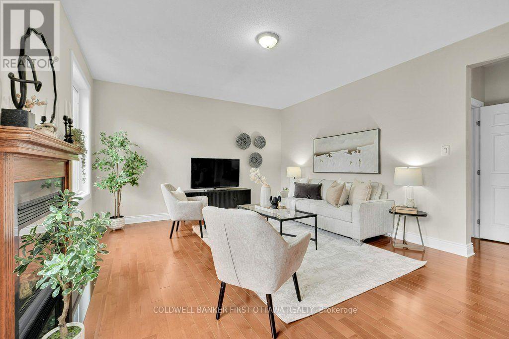 163 Sonesta Circle, Ottawa, ON
