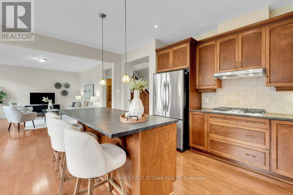 163 Sonesta Circle, Ottawa, ON