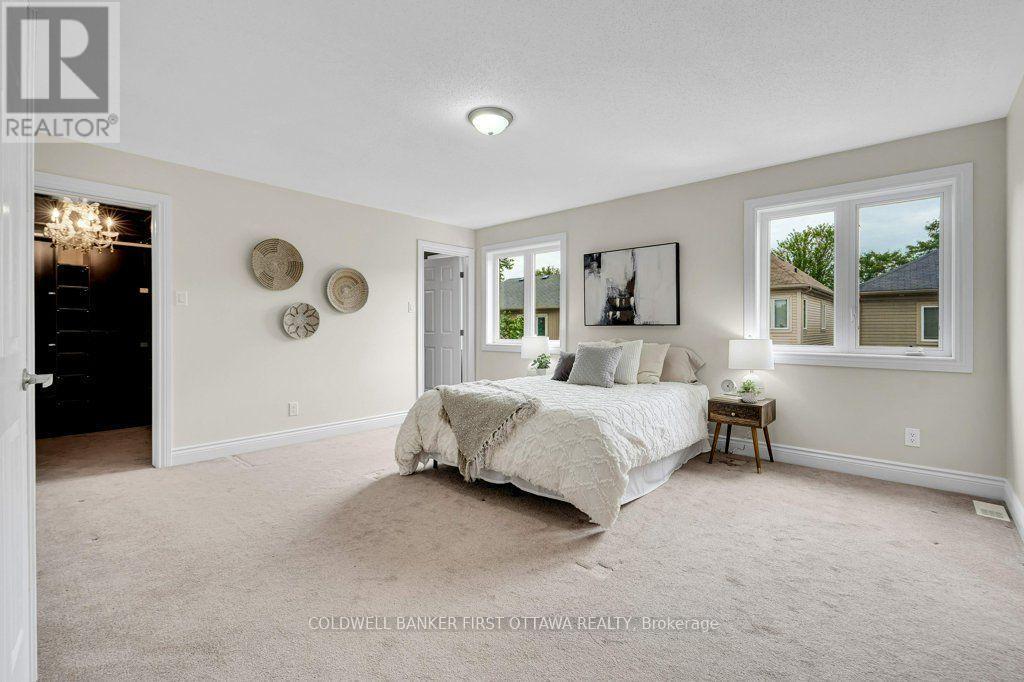 163 Sonesta Circle, Ottawa, ON