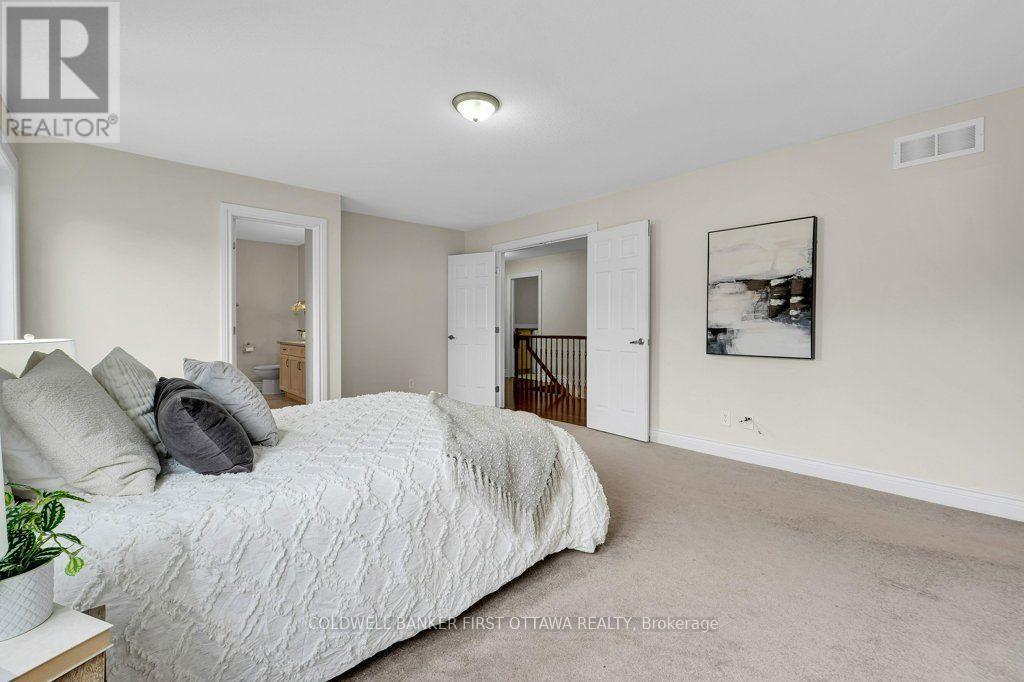 163 Sonesta Circle, Ottawa, ON