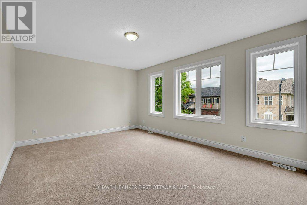 163 Sonesta Circle, Ottawa, ON