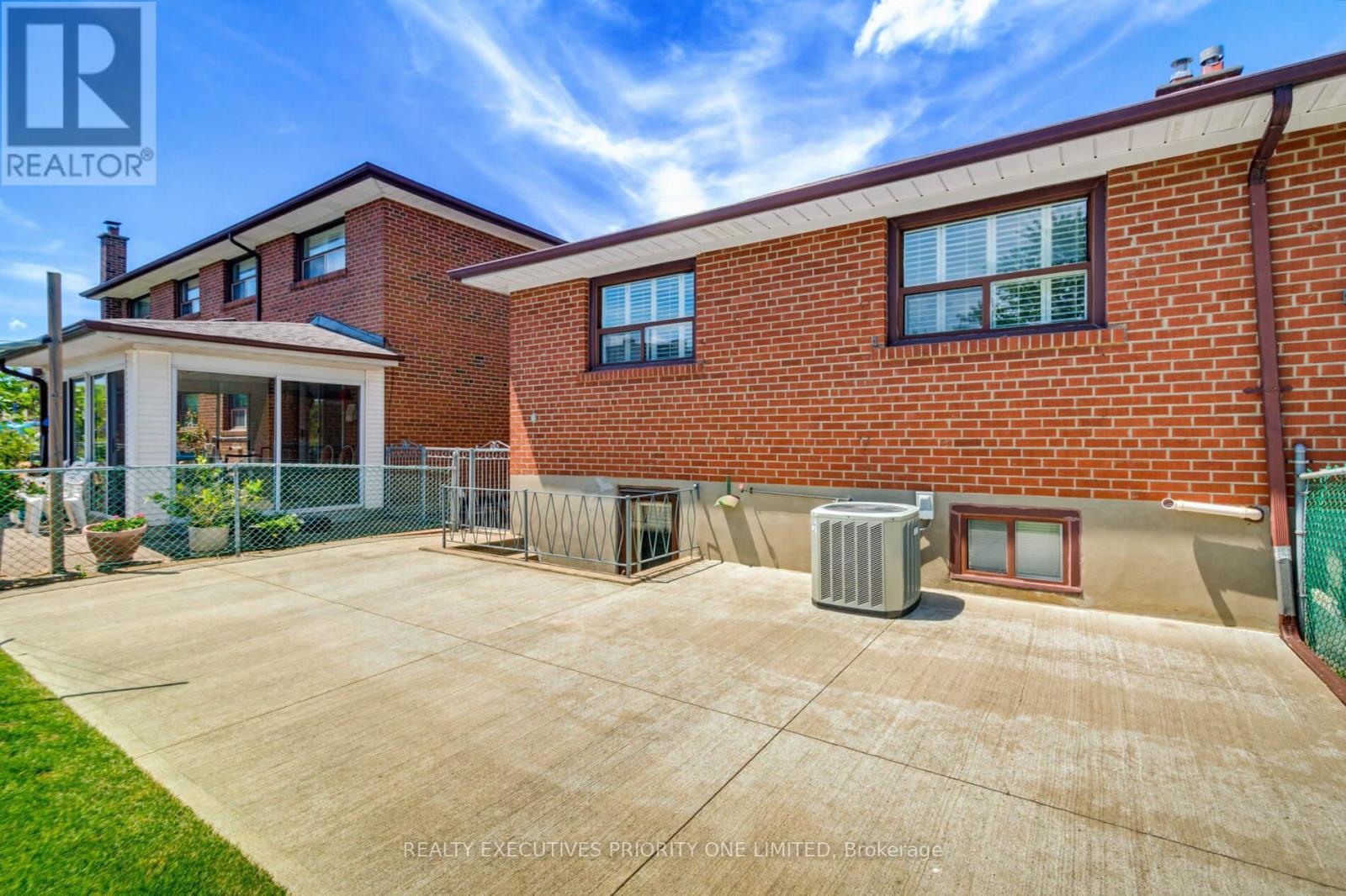 55 Picaro Drive, Toronto, ON