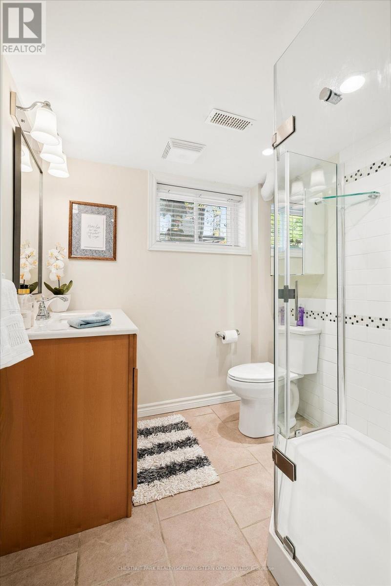 56 Suffolk Avenue, Kitchener, ON