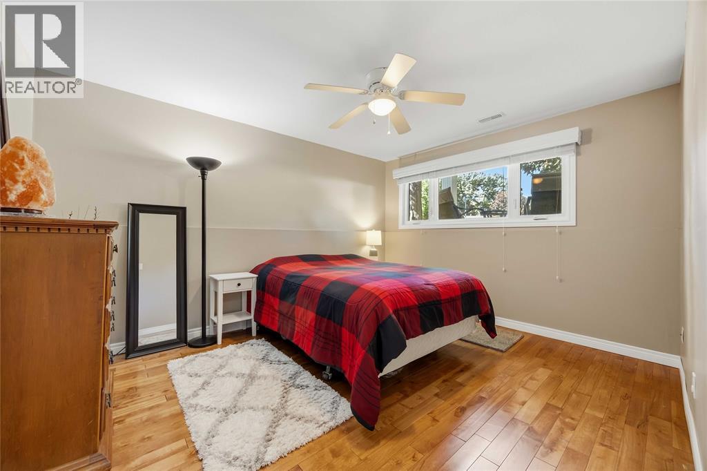 1205 Birkdale Crescent, Sarnia, ON
