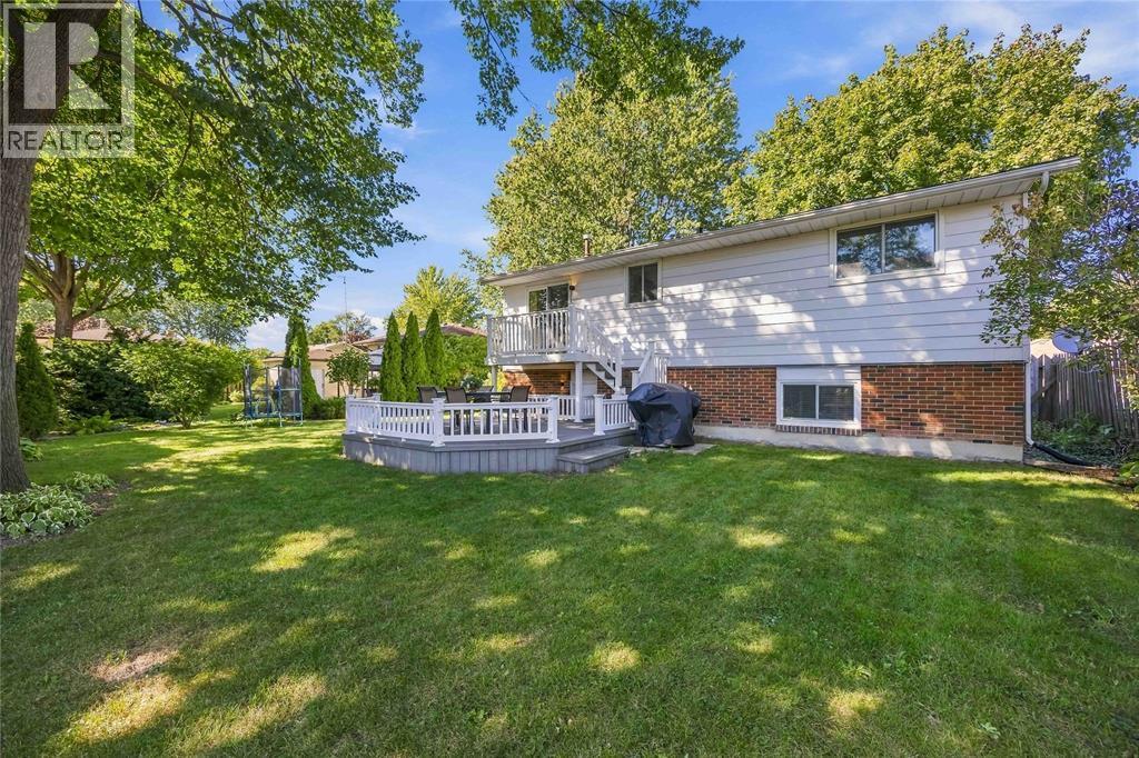 1205 Birkdale Crescent, Sarnia, ON