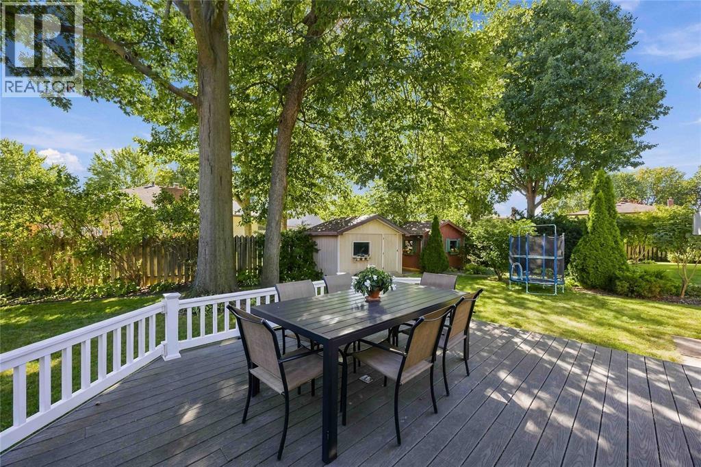 1205 Birkdale Crescent, Sarnia, ON