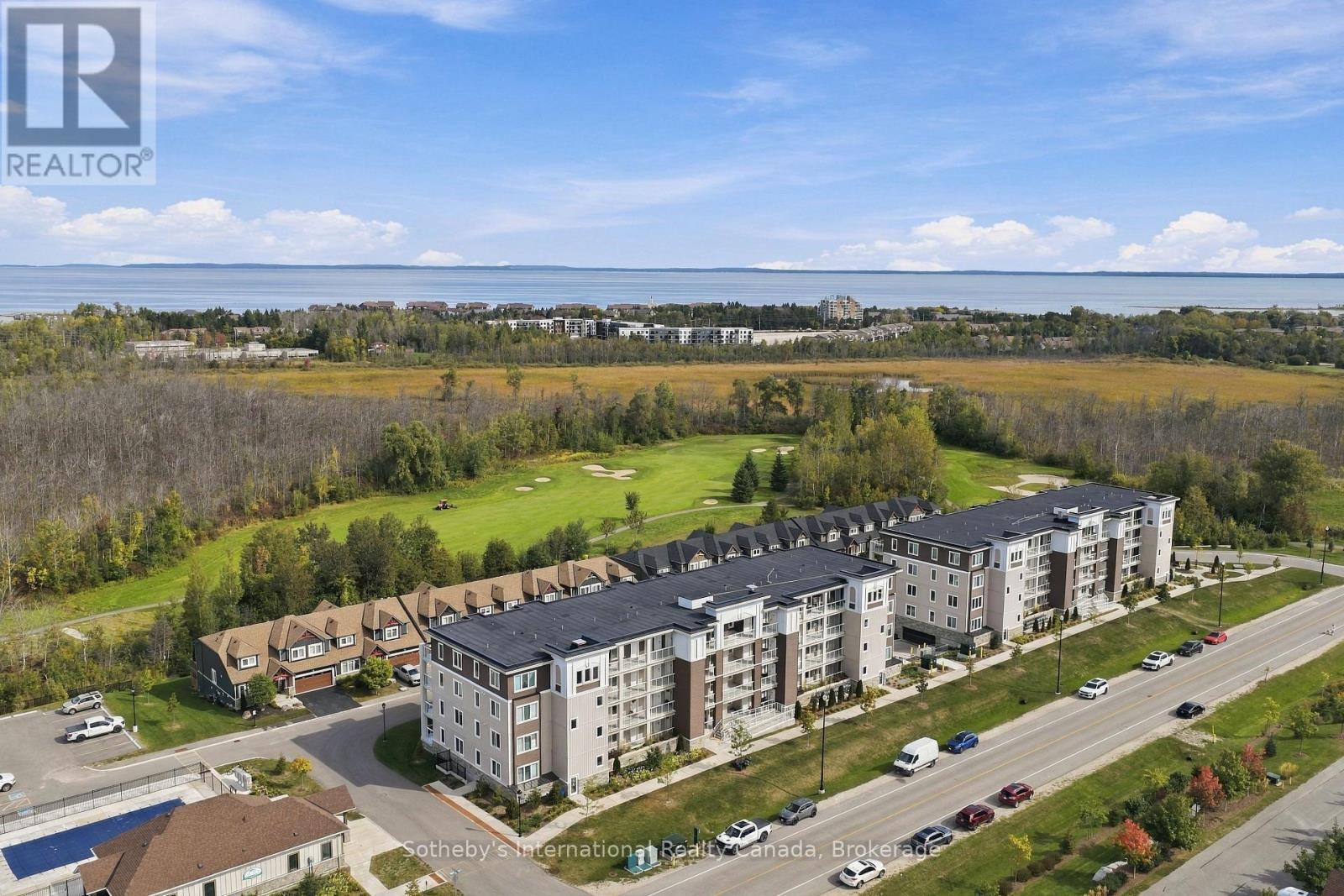 206 - 17 Spooner Crescent, Collingwood, ON