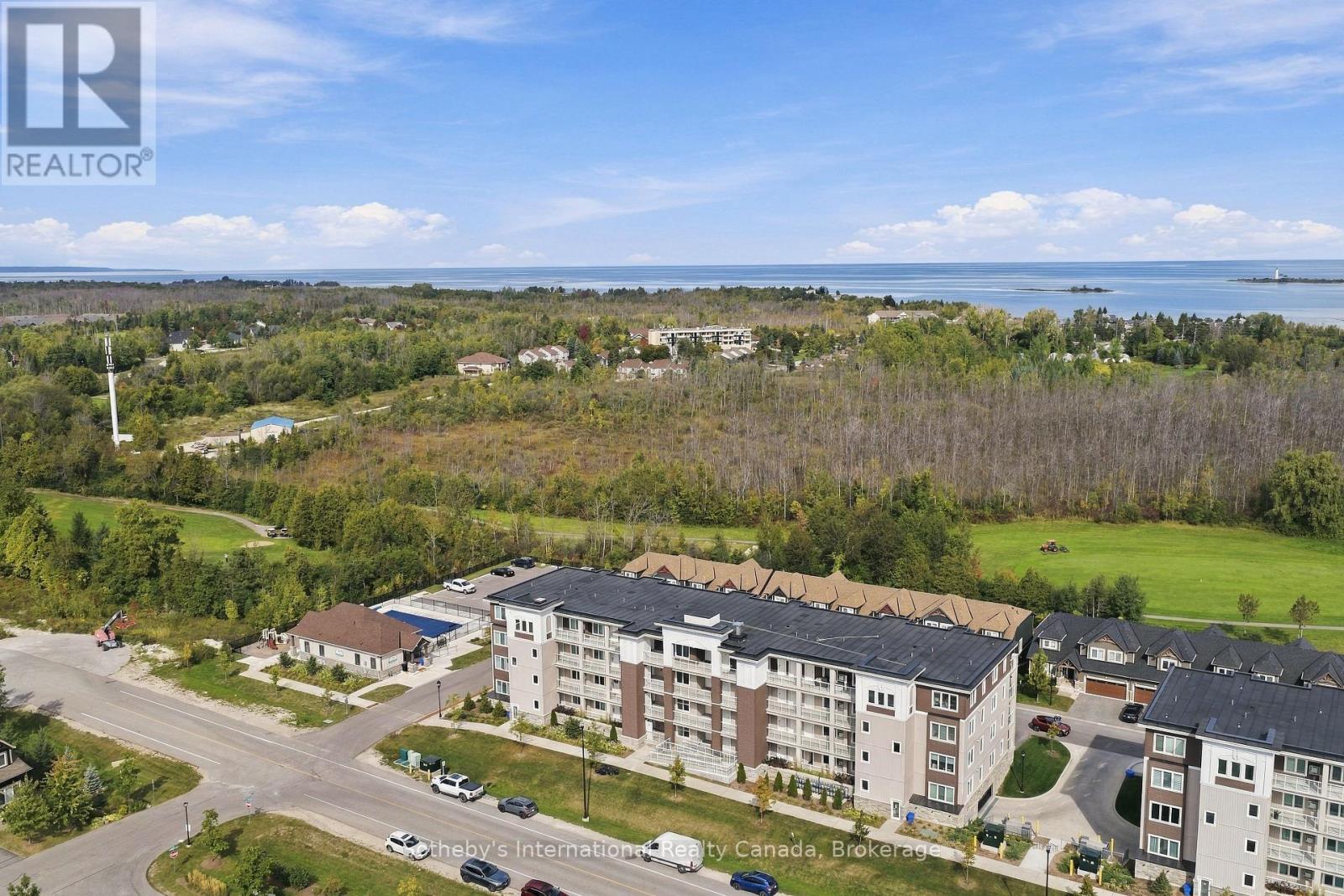 206 - 17 Spooner Crescent, Collingwood, ON
