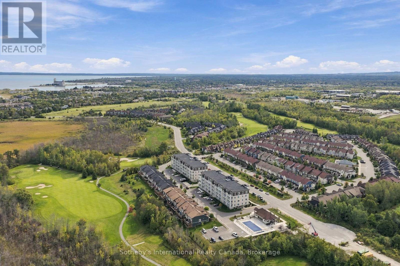 206 - 17 Spooner Crescent, Collingwood, ON
