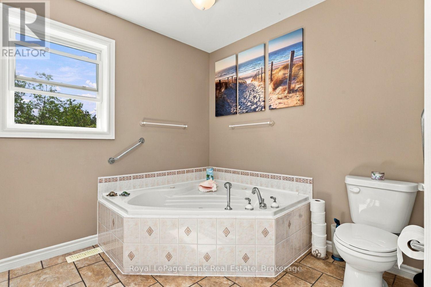 62 Cedartree Lane, Kawartha Lakes (Bobcaygeon), ON