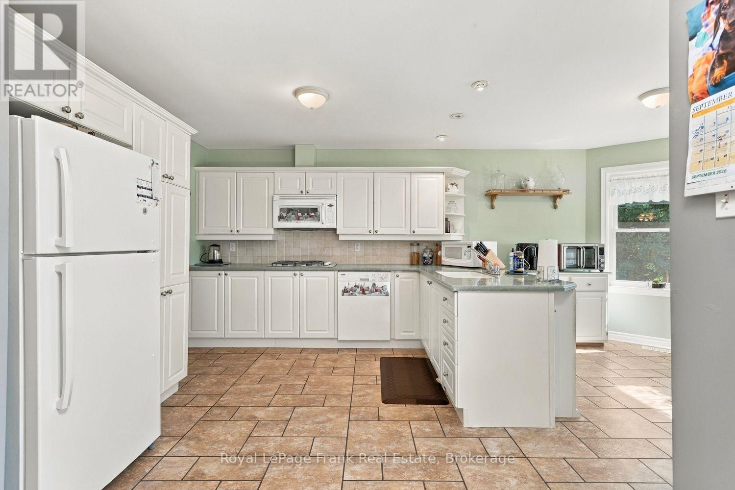 62 Cedartree Lane, Kawartha Lakes (Bobcaygeon), ON