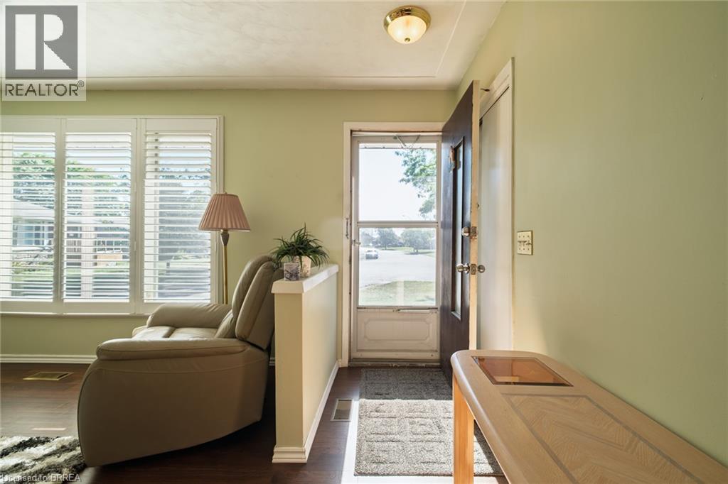 19 Gillrie Court, Brantford, ON