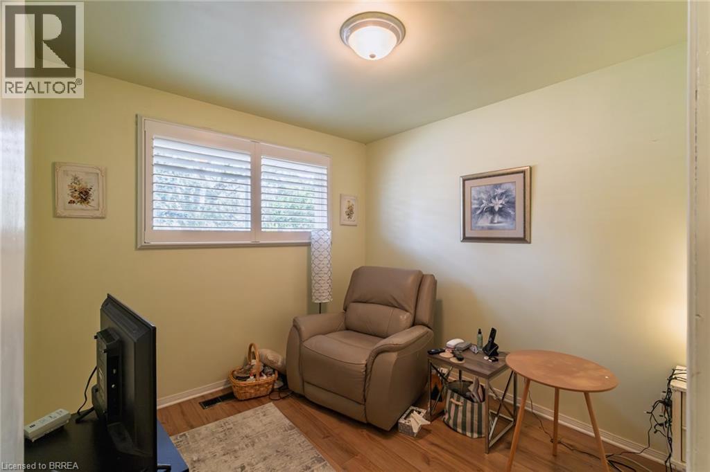 19 Gillrie Court, Brantford, ON