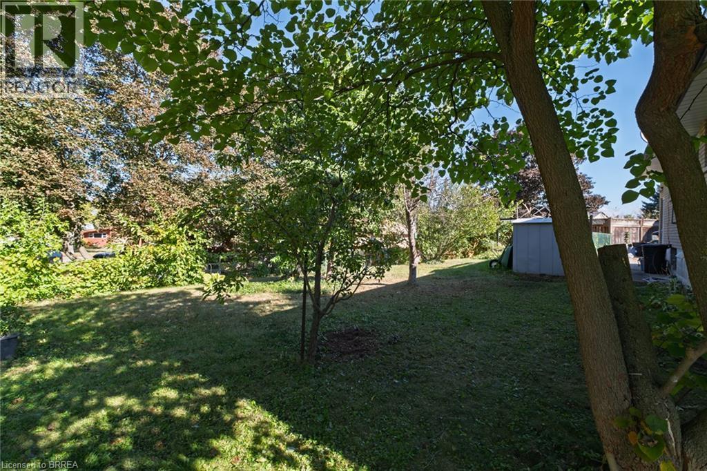 19 Gillrie Court, Brantford, ON