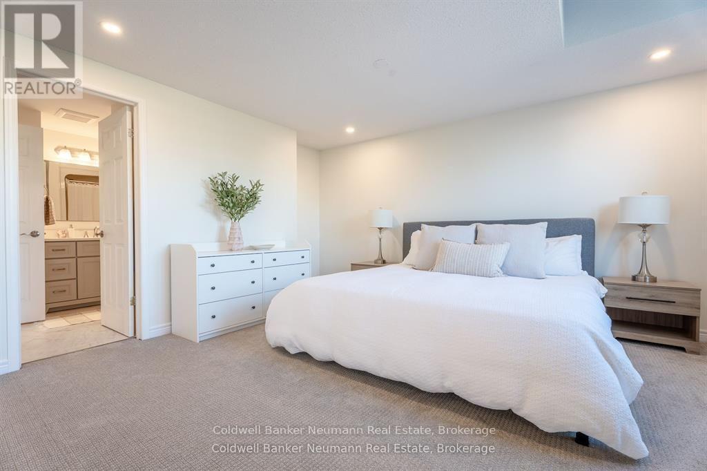 46 Darling Crescent, Guelph (Pineridge/Westminster Woods), ON