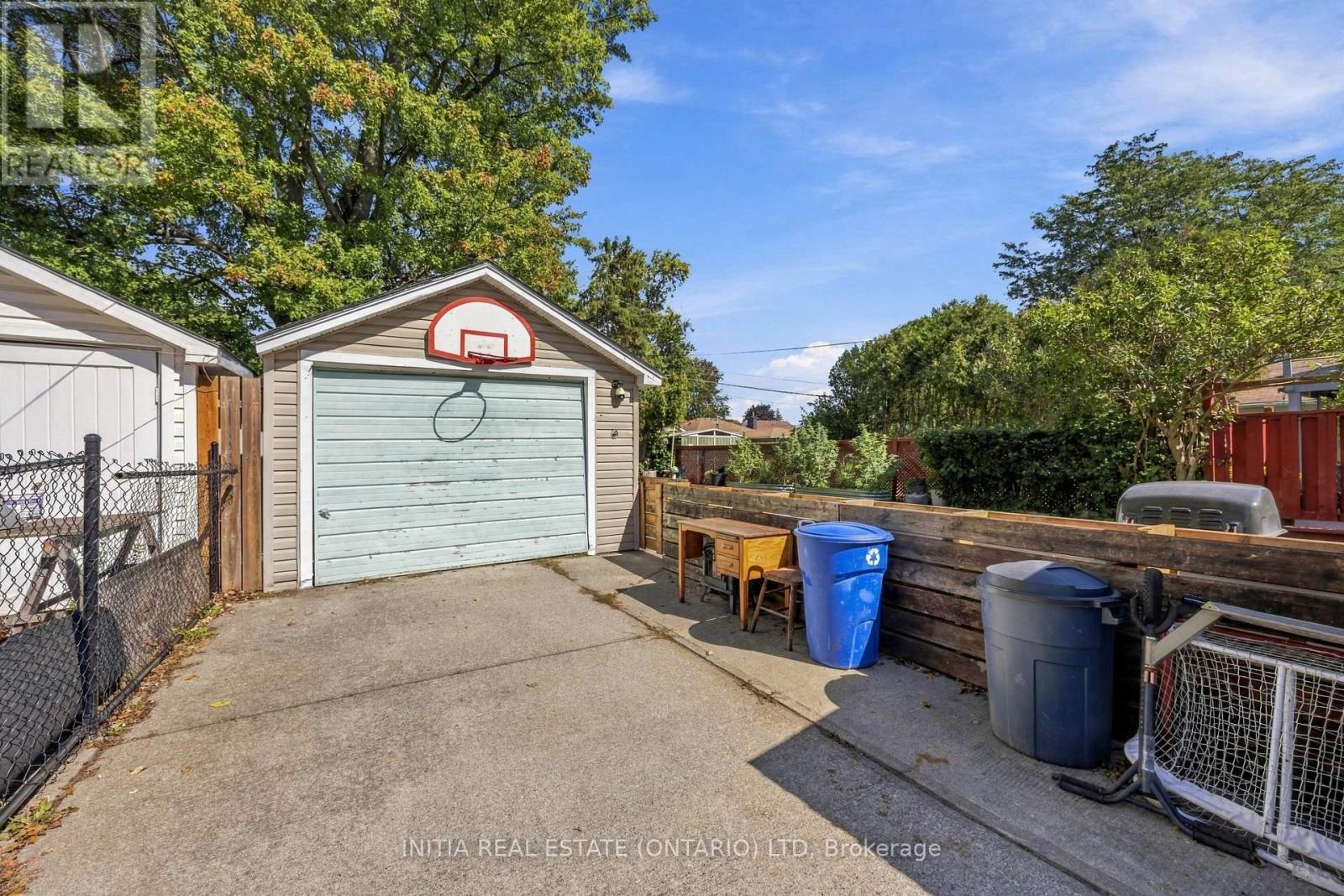272 Kathleen Avenue, Sarnia, ON