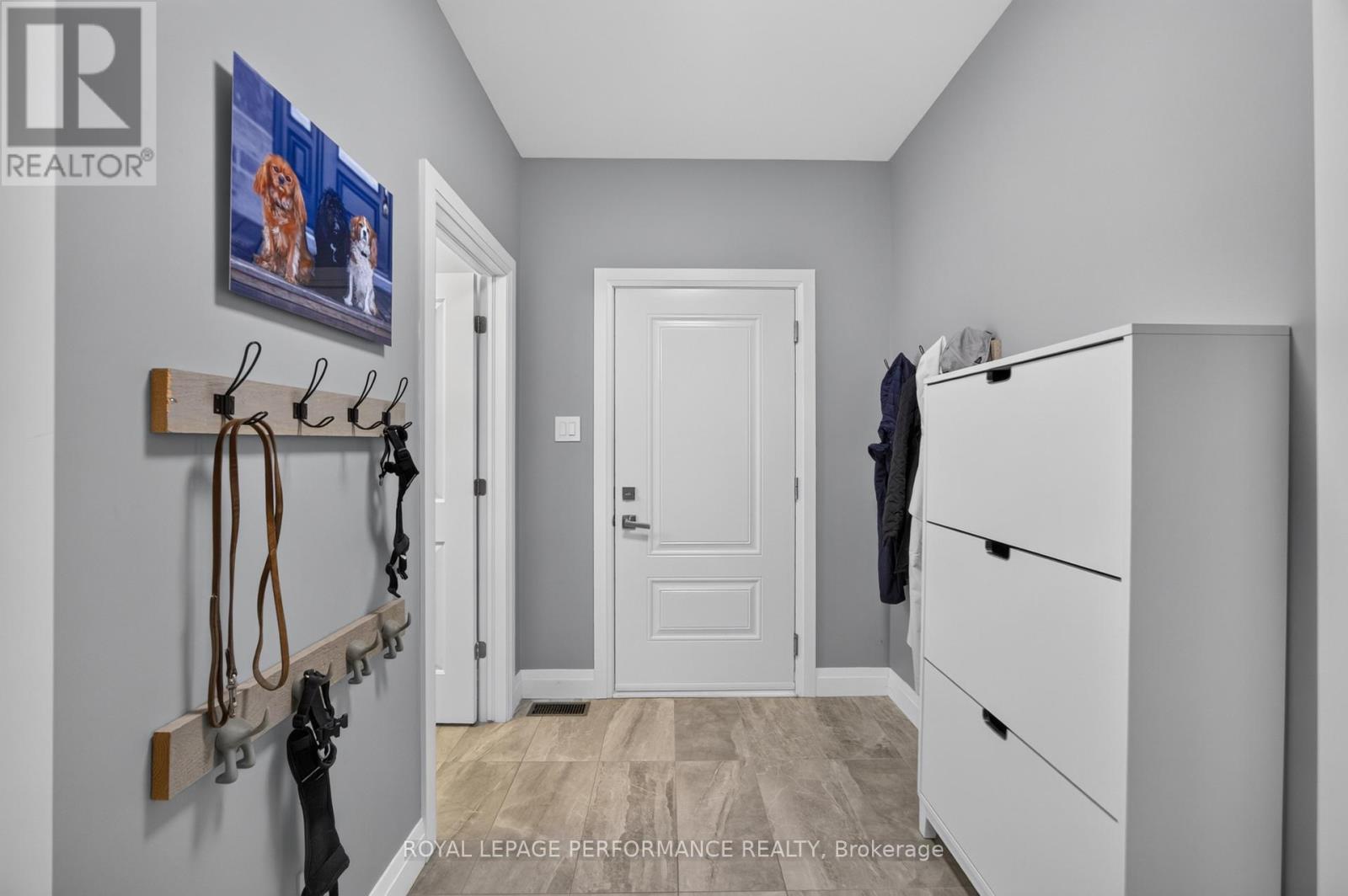 2810 Eldo Street, Ottawa, ON