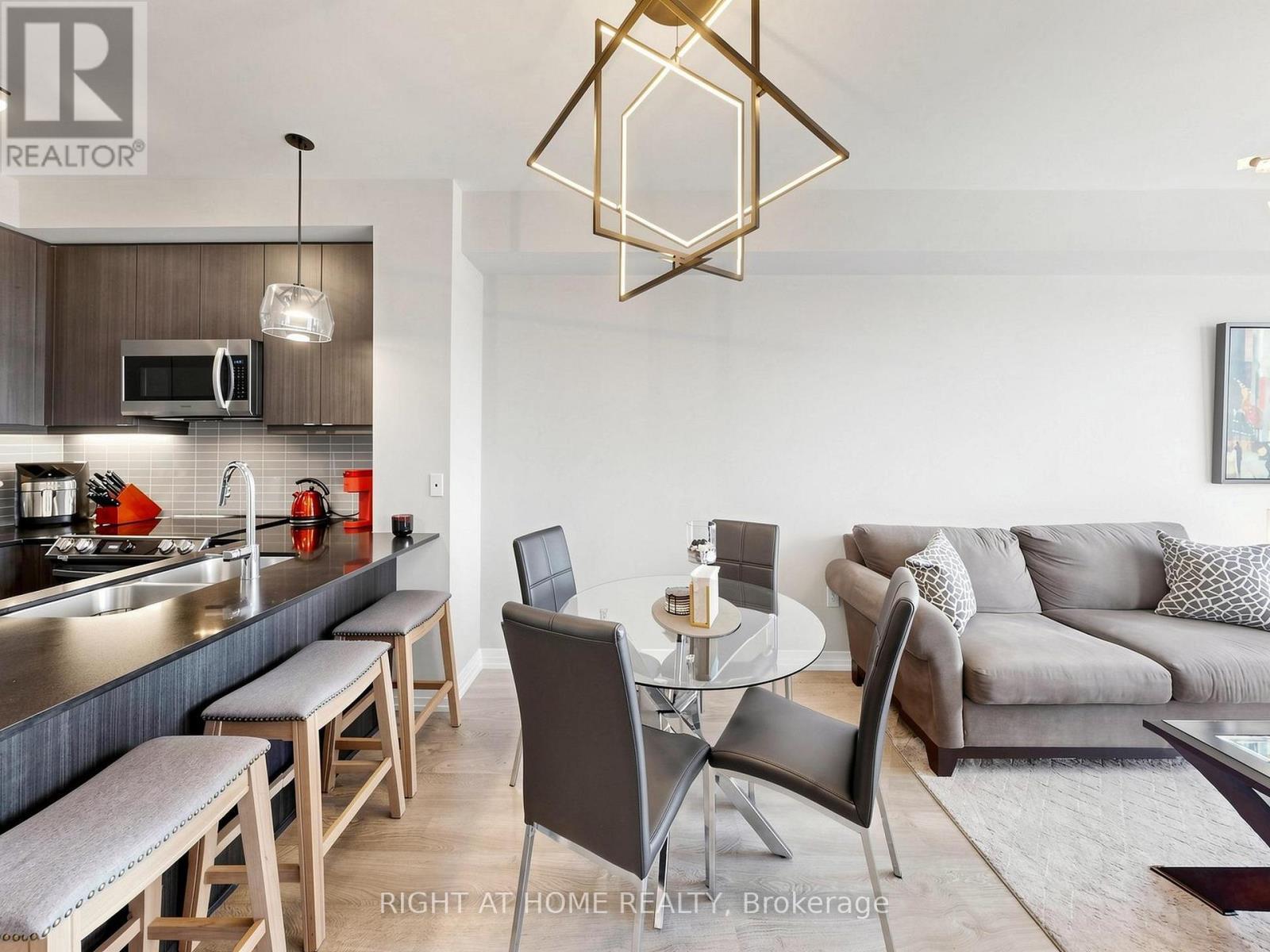 607 - 50 Thomas Riley Road, Toronto, ON