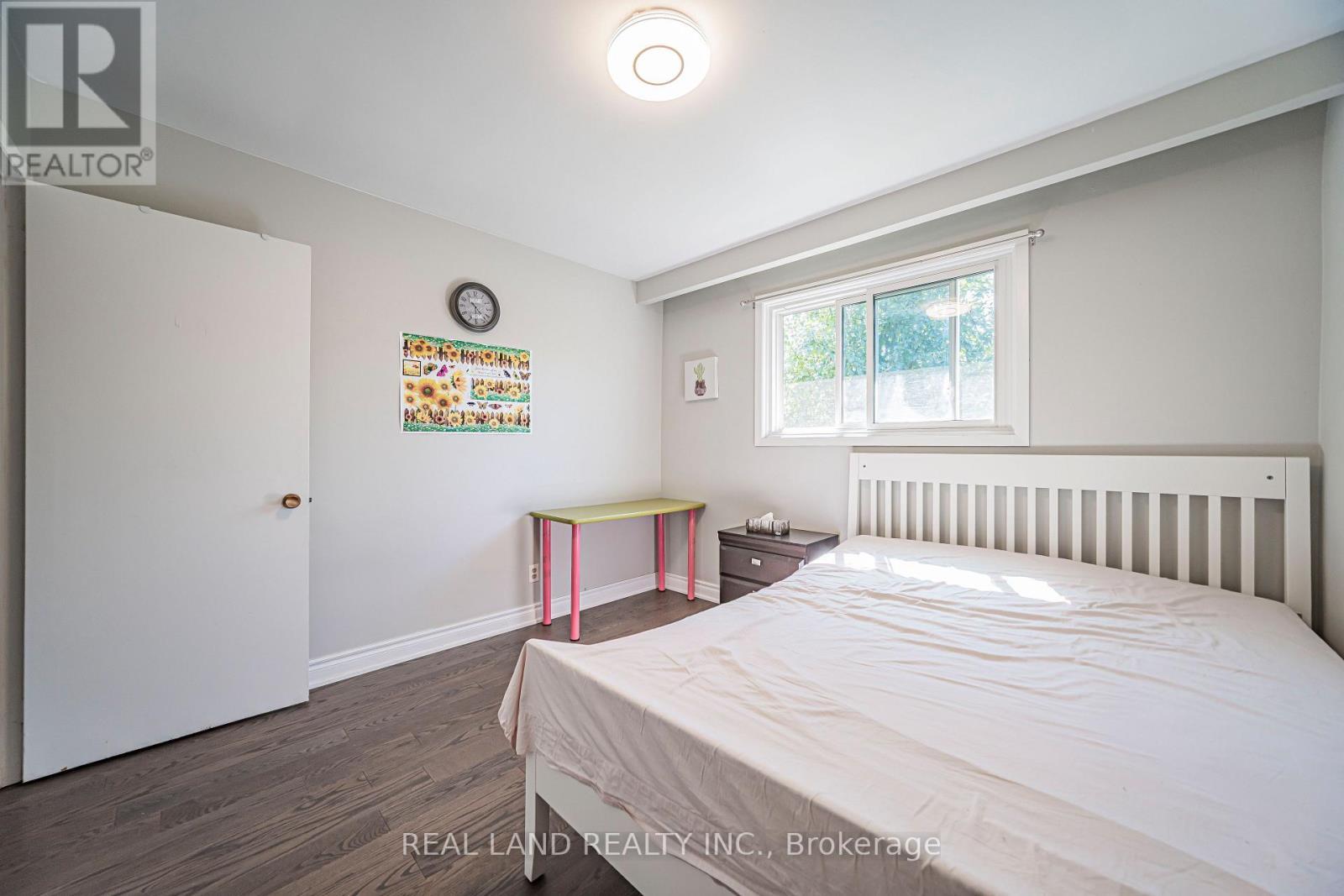 37 Pawnee Avenue, Toronto, ON