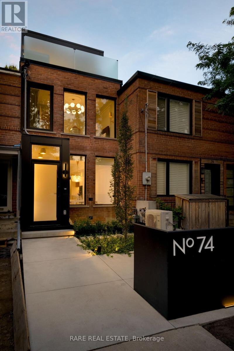 74 Summerhill Gardens, Toronto, ON