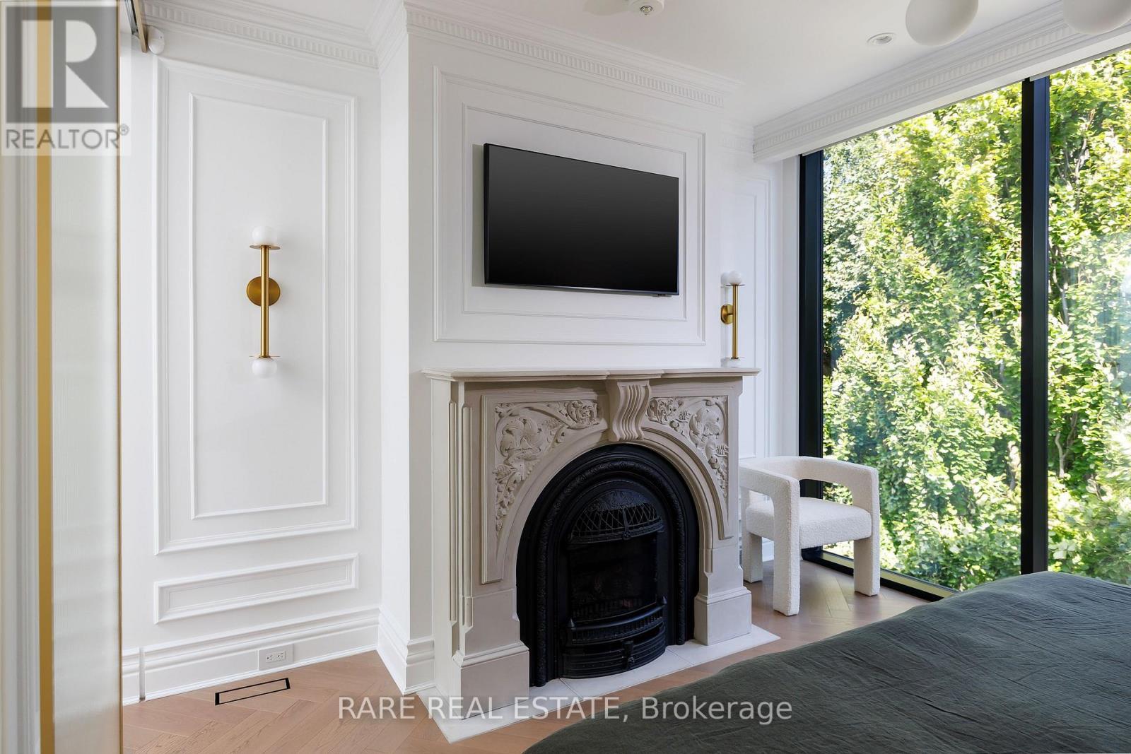 74 Summerhill Gardens, Toronto, ON
