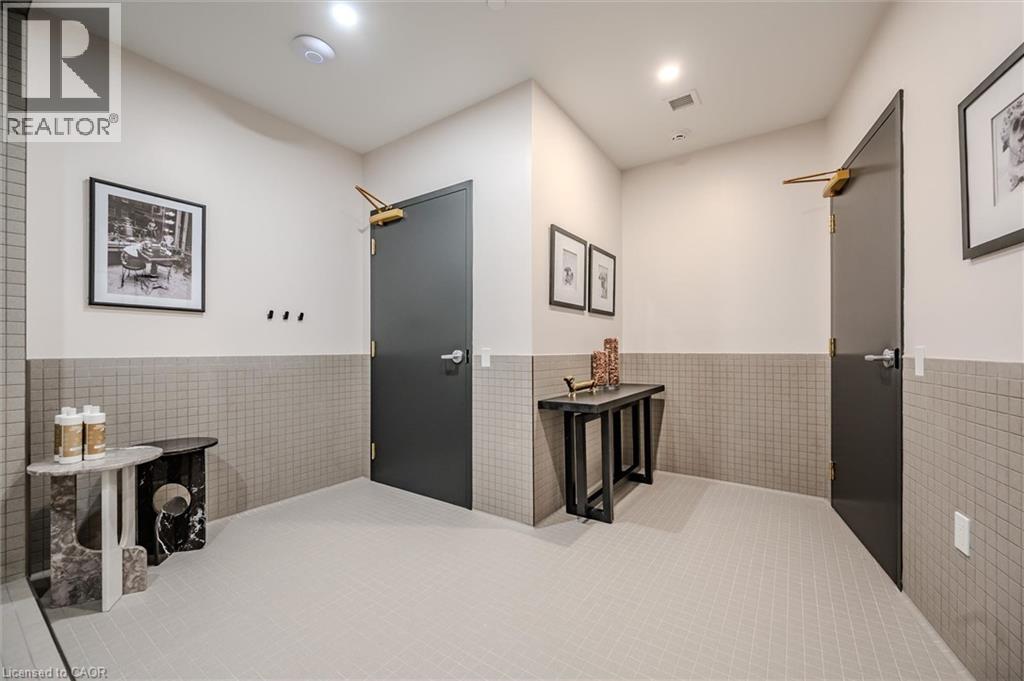 93 Arthur Street S Unit# 618, Guelph, ON
