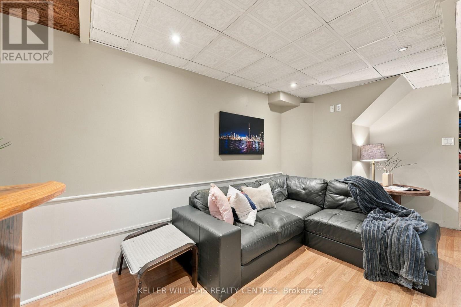 86 Gunning Crescent, New Tecumseth, ON