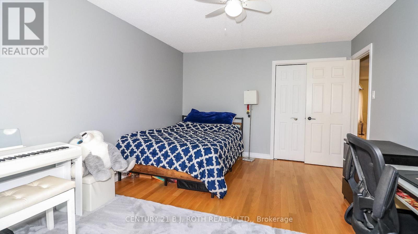 61 Barwick Drive W, Barrie, ON