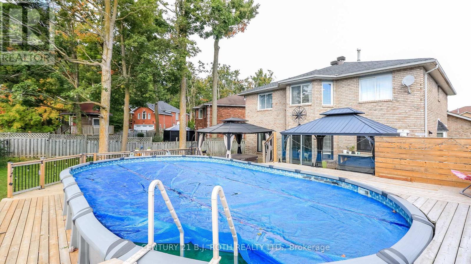 61 Barwick Drive W, Barrie, ON