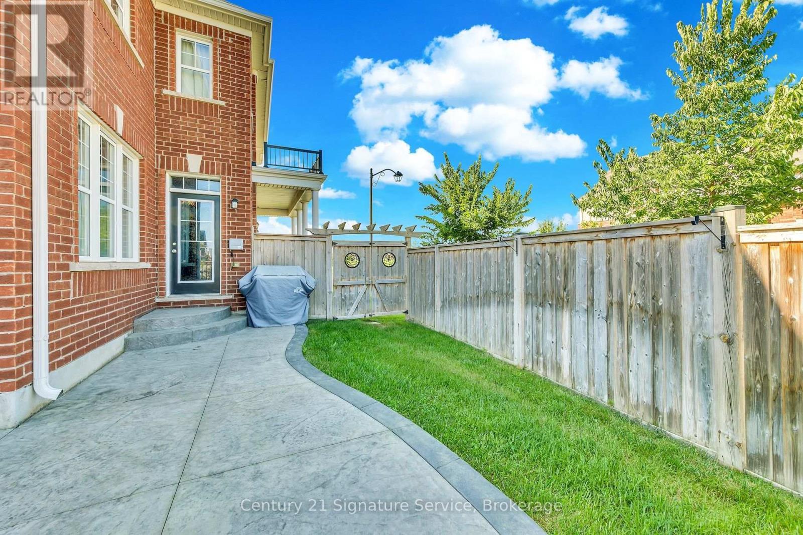 1369 Leger Way, Milton, ON