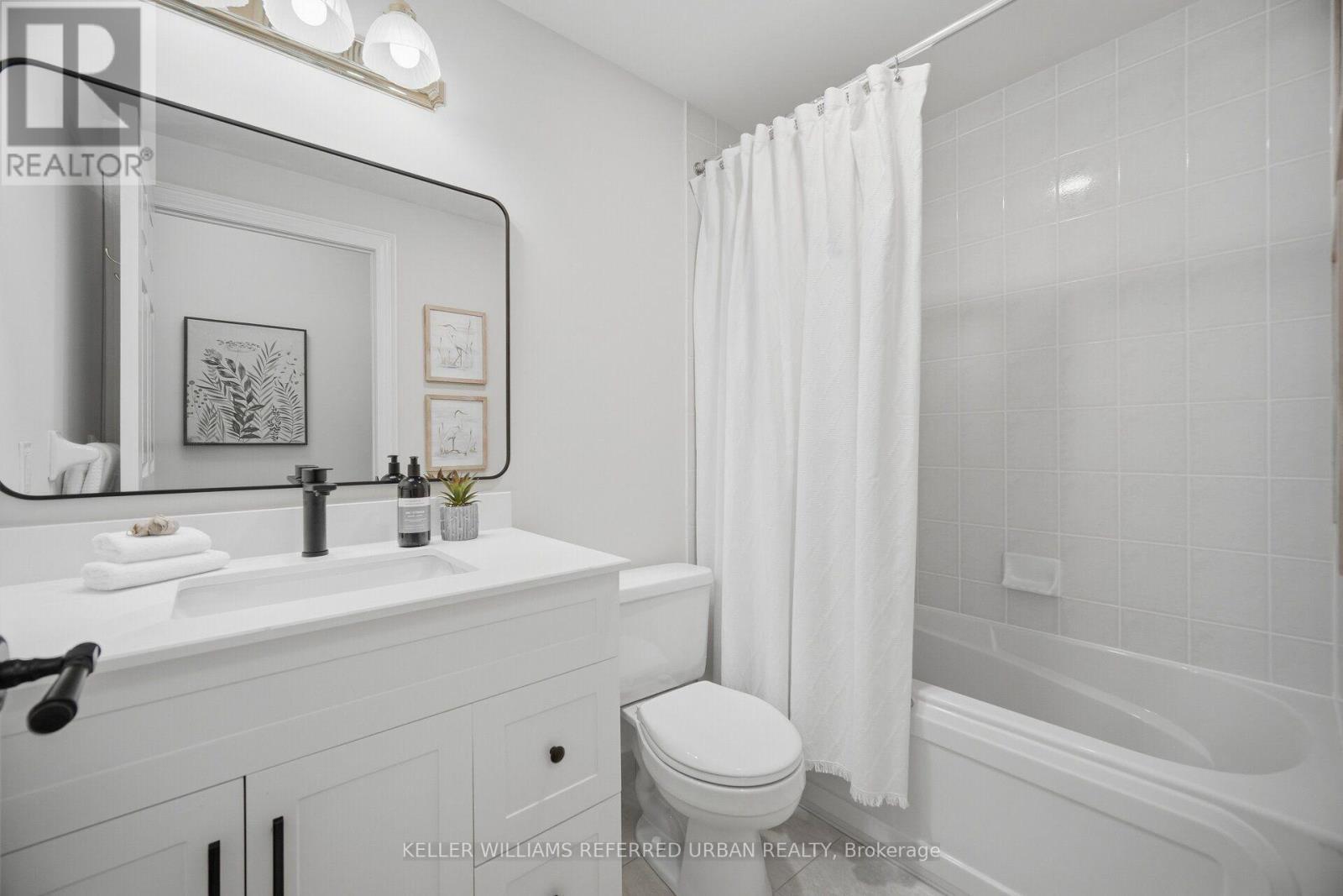 210 - 10 Old Mill Trail, Toronto, ON