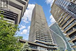 910 - 38 ANNIE CRAIG DRIVE Toronto, ON M8V 0G9