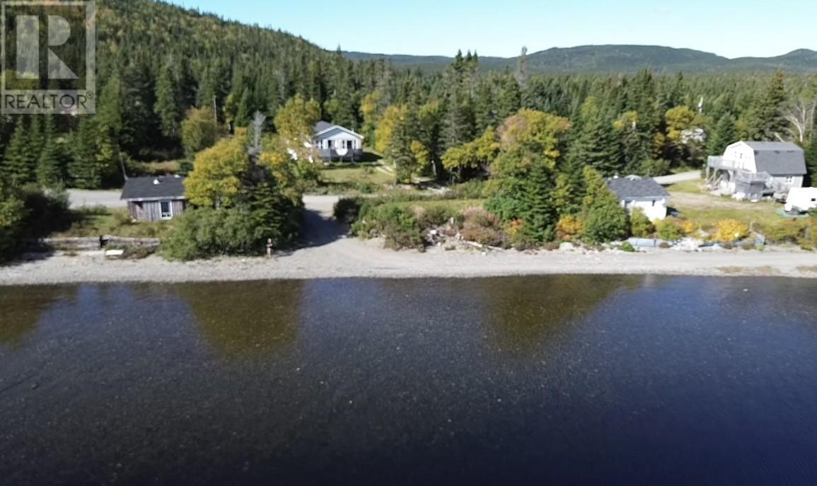 735 Lakeview Road, Spruce Brook, NL