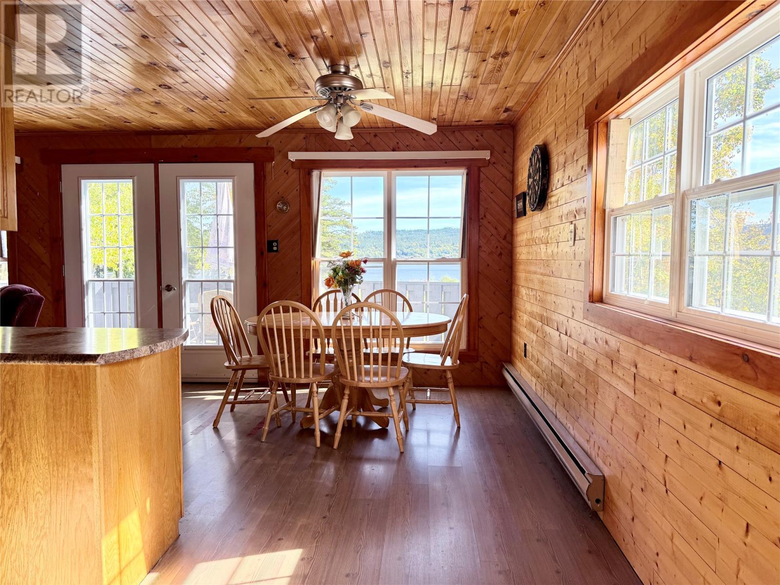 735 Lakeview Road, Spruce Brook, NL