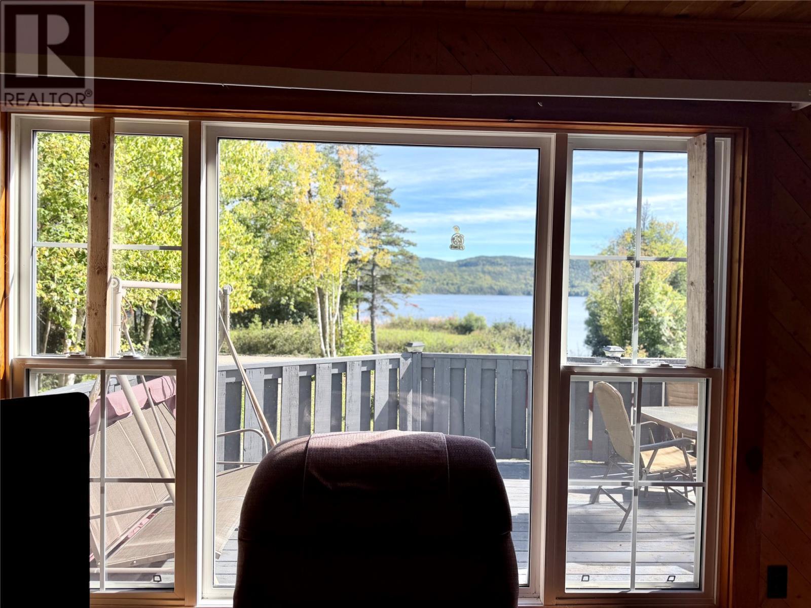 735 Lakeview Road, Spruce Brook, NL